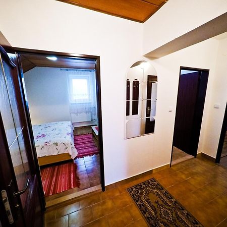 Penzion U Kraliku Kurdejov Luaran gambar